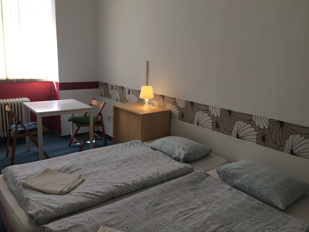 Charles Square Hostel Prag Eksteriør billede