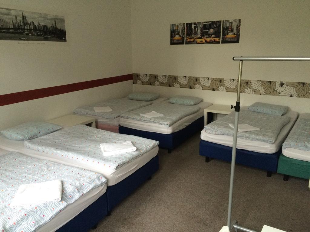 Charles Square Hostel Prag Værelse billede