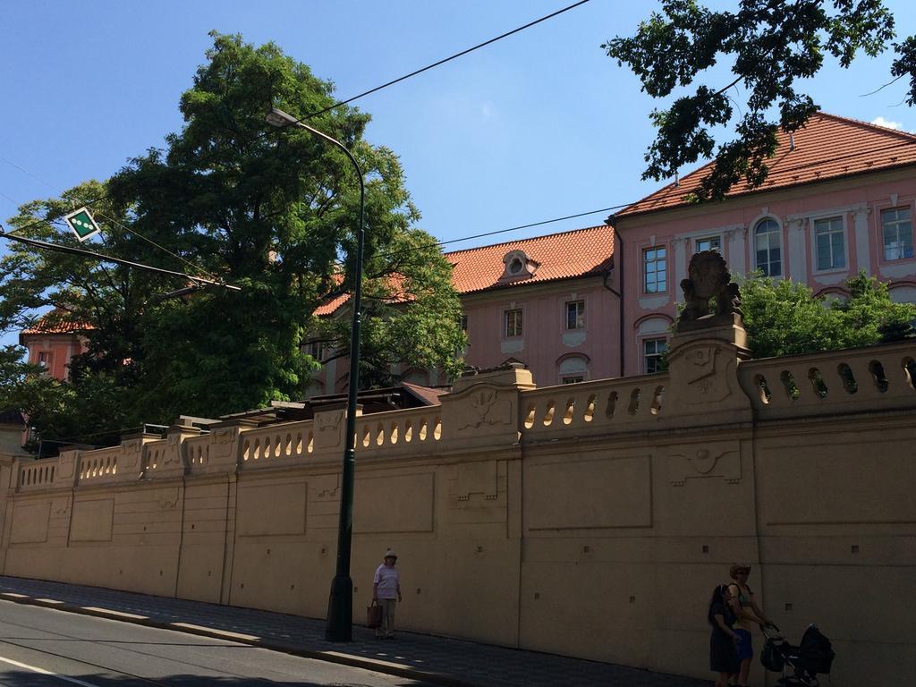 Charles Square Hostel Prag Eksteriør billede