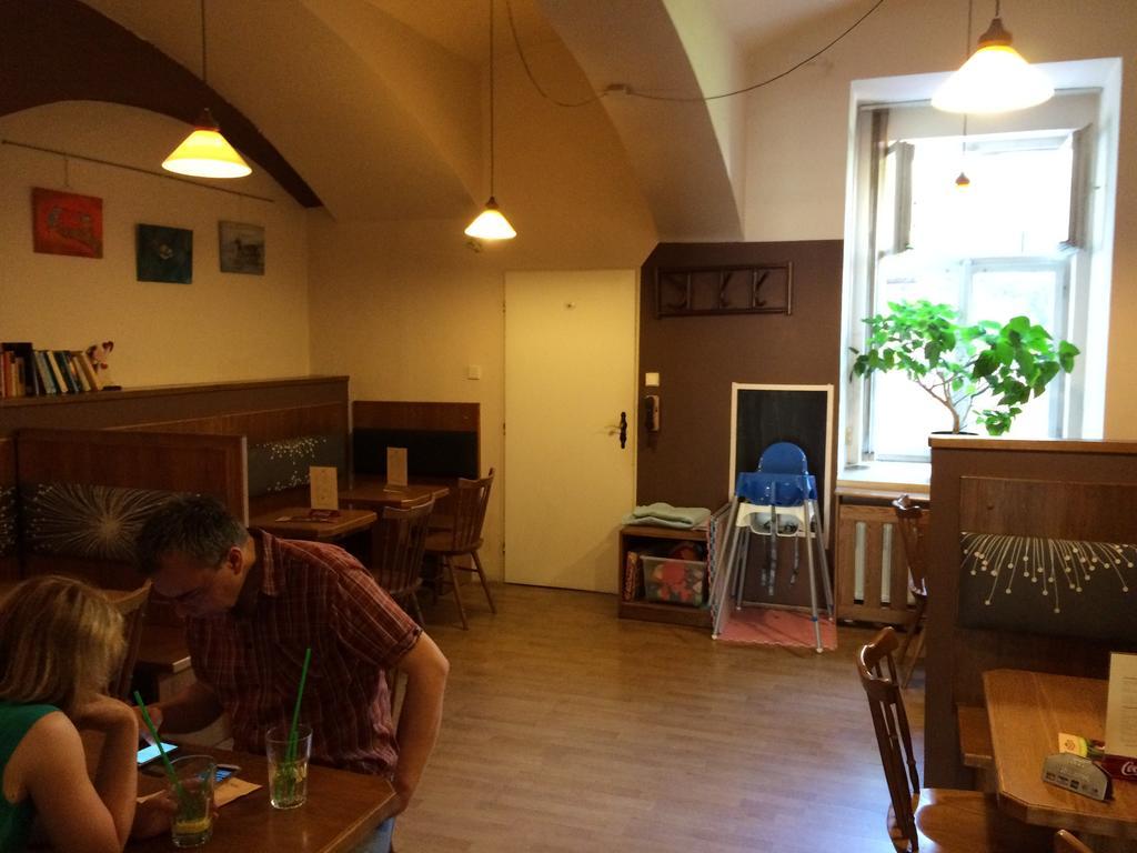 Charles Square Hostel Prag Eksteriør billede