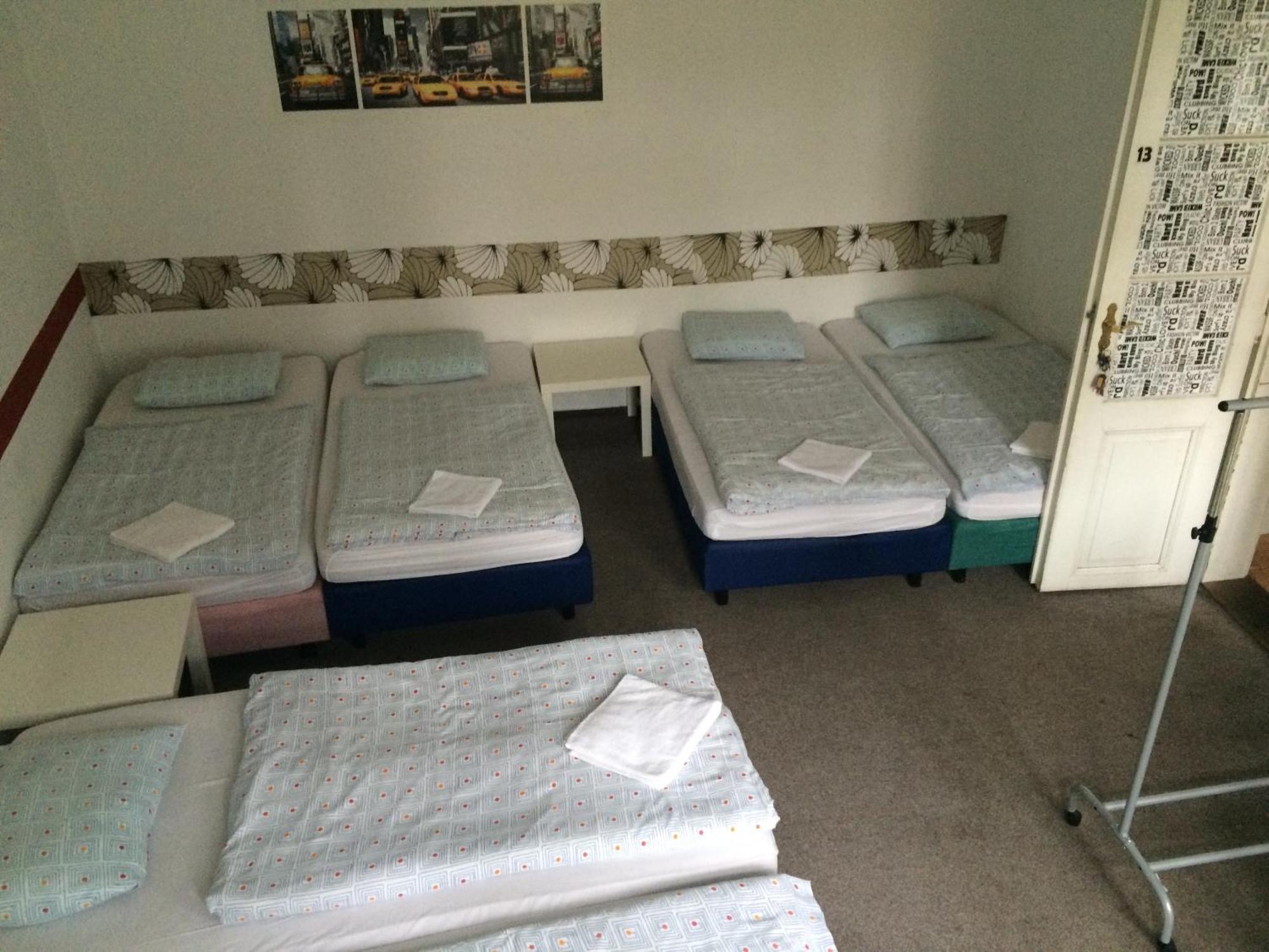 Charles Square Hostel Prag Værelse billede