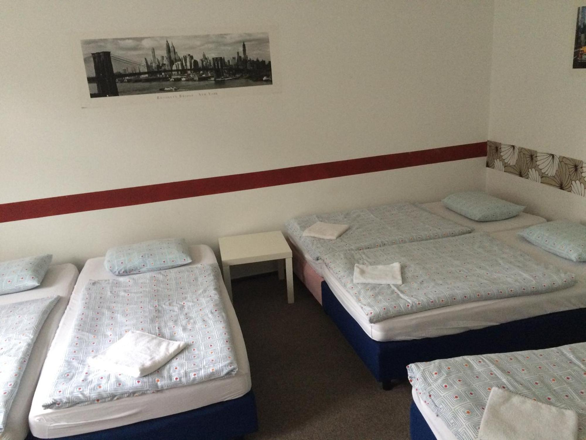 Charles Square Hostel Prag Værelse billede